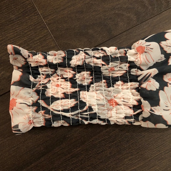 Design Lab chiffon blouse with ruched waist and cuffs - Picture 9 of 13